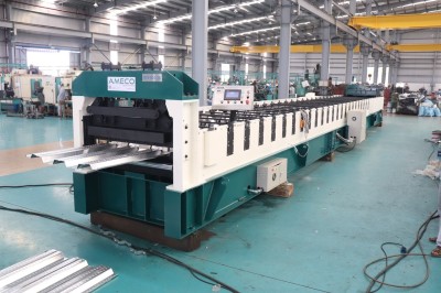 Máy cán tôn sàn Deck